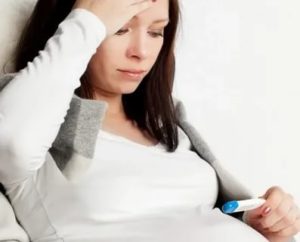 Температура, тошнота и озноб при беременности, что это такое?