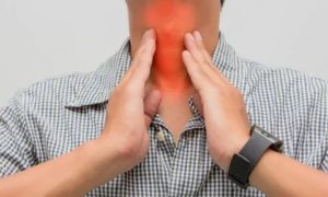 Чем можно облегчить симптомы и снять боль в горле?